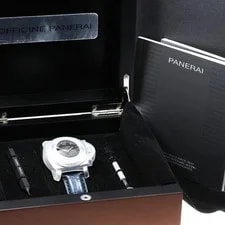 Panerai — Officine Panerai Luminor 1950 PAM00537 41mm SS Black #C17595 — Watch — resale