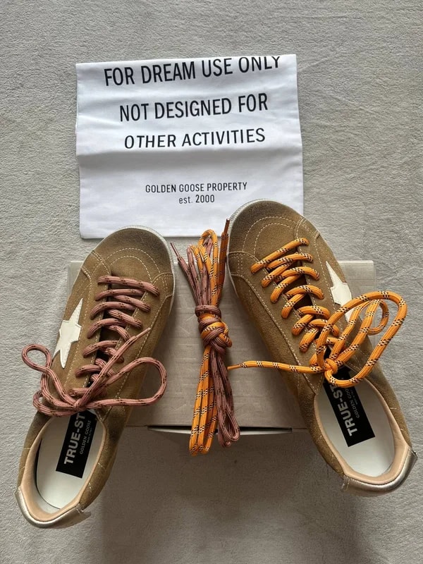 Golden Goose — Golden Goose True-Star — Sneaker — resale