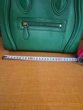 Celine Luggage Phoebe 2014 Logo 2