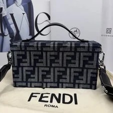 Fendi Soft Trunk Box Crossbody With Strap Auth 2