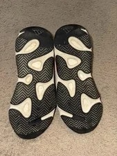 11M Clean Yeezy Boost 700 Low 4