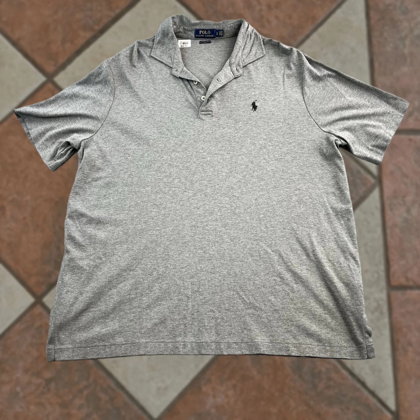 Polo Ralph Lauren — Polo Ralph Lauren Shirt Large Classic Fit Short Sleeve Preppy Golf — streetwear — resale