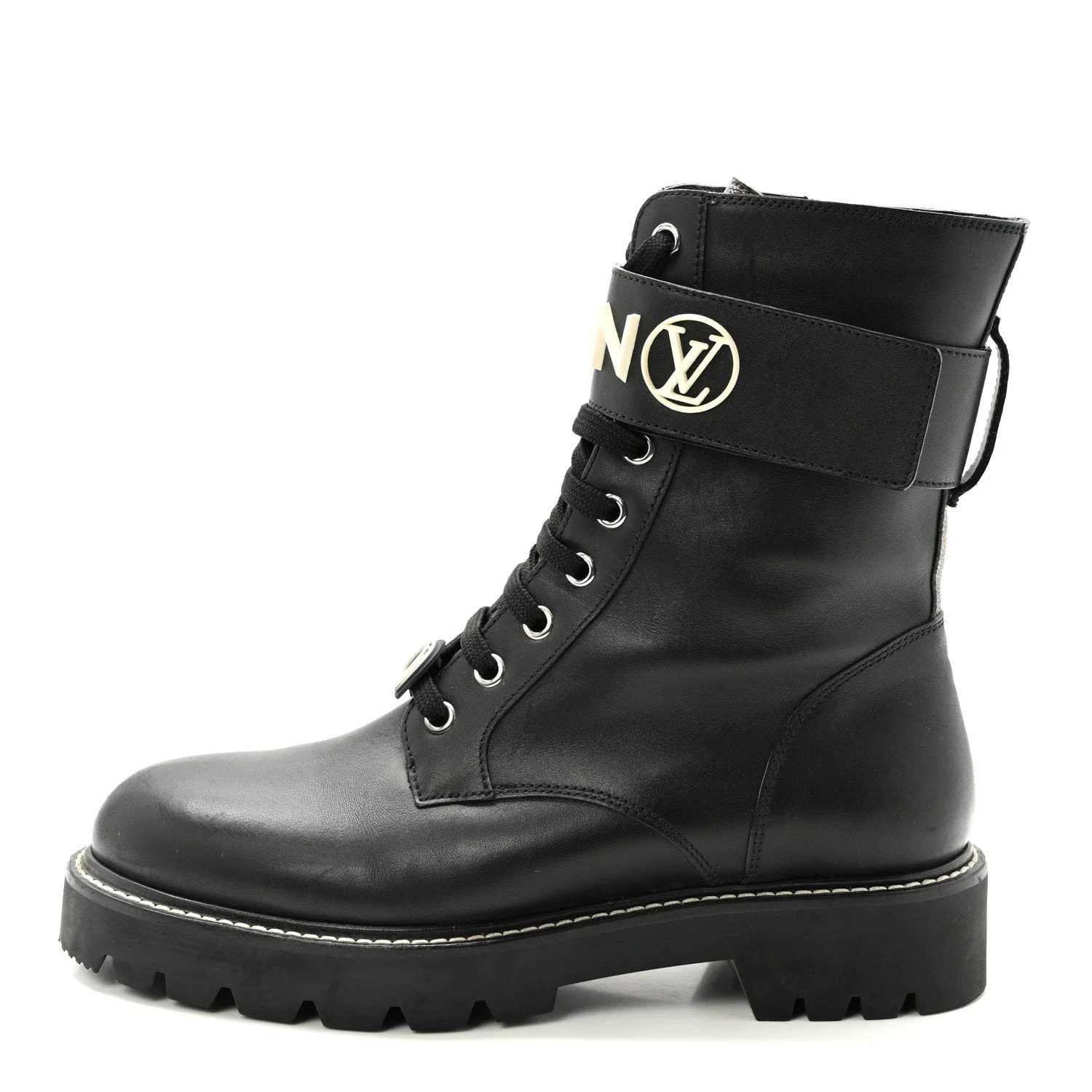 Louis Vuitton — Territory Ranger 38 — Designer Shoe — resale