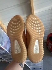 Yeezy 350 V2 Mono 4