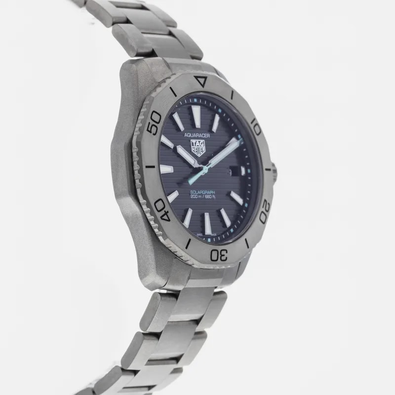 TAG Heuer Aquaracer Professional 200 Solargraph WBP1180 4