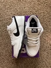 Nike SB — Nike SB Dunk Low Pro & Size 9 ’s — Sneaker — resale