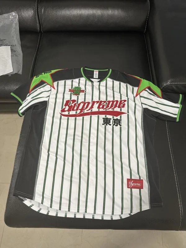 Supreme — Supreme Stars Baseball Striped — streetwear — resale
