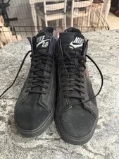 Nike SB Zoom Blazer Mid Deconstructed Shoes 3