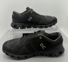 On Running Cloud X Asphalt 40.99706 ’S 2