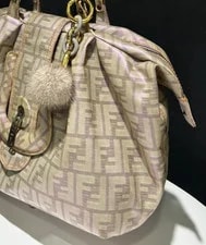 Fendi Chain Classic 4