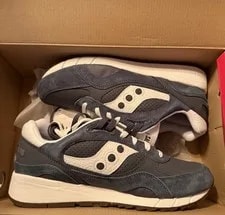 Saucony — Size 10.5 - Saucony 6000 Ivy Prep Pack — Sneaker — resale