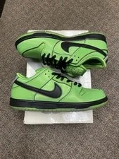 Size 10 - Nike SB Dunk Low X Powerpuff Buttercup 2