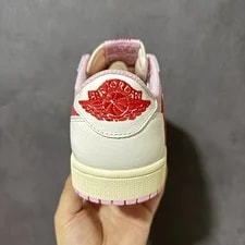 AJ 1 X Low OG SP “Tropical ” IQ7604-101 4