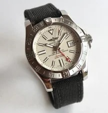 Breitling A32390 Avenger II GMT 43mm, Box/Papers, White Dial 4