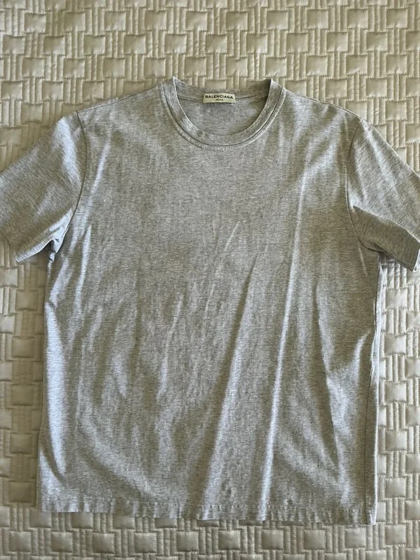 Balenciaga — Balenciaga Back Logo T-shirt — streetwear — resale