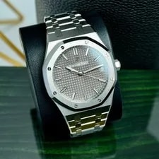 Audemars Piguet — Audemars Piguet Royal Oak Grey 41mm Steel 15500ST.OO.1220ST.02 Complete Set — Watch — resale
