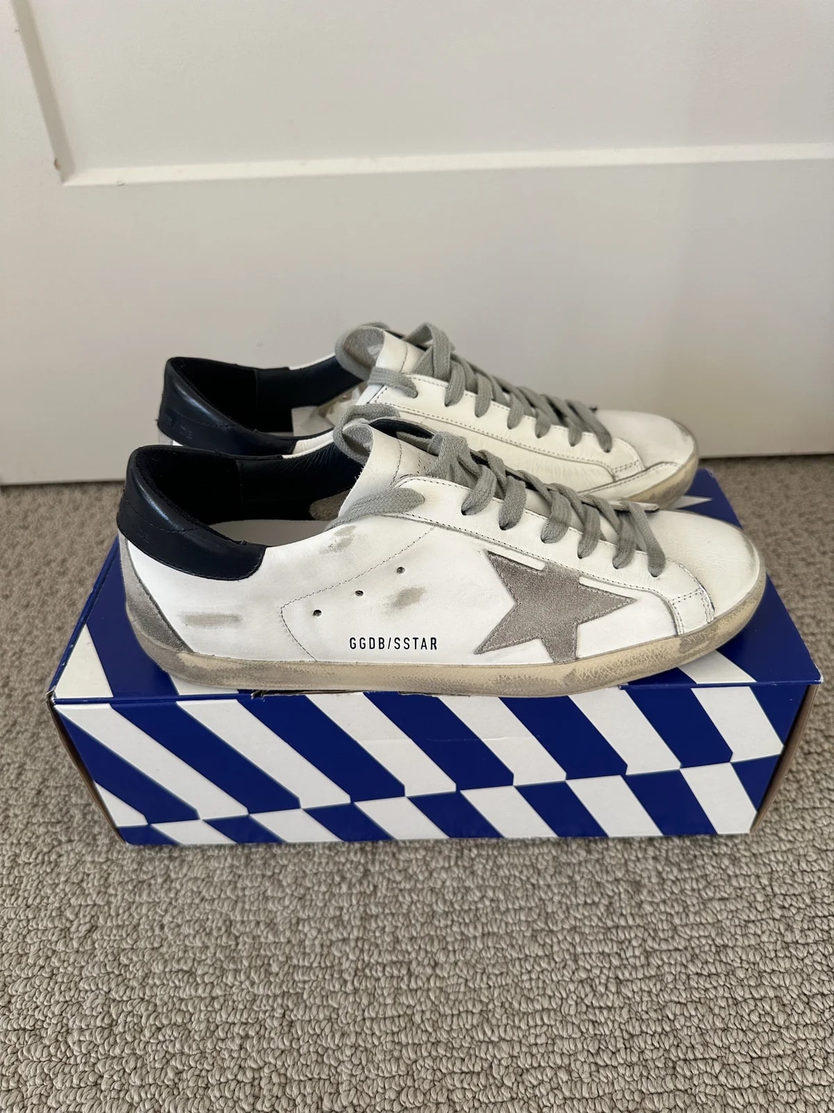 Golden Goose — Golden Goose Superstar US 8 / 41 — Sneaker — resale