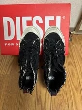 Diesel — Diesel 9.0US Several Times Distressed High-Cut Sneakers — Sneaker — resale