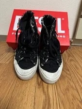 Diesel 9.0US Several Times Distressed High-Cut Sneakers 3