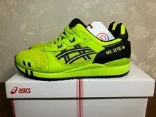 Asics — Asics Gel-Lyte III OG - Zest - US9, 9.5 - New With Box - 1201A052-300 — Sneaker — resale