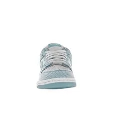Size 8.5 Nike SB Dunk Low High Hair 2