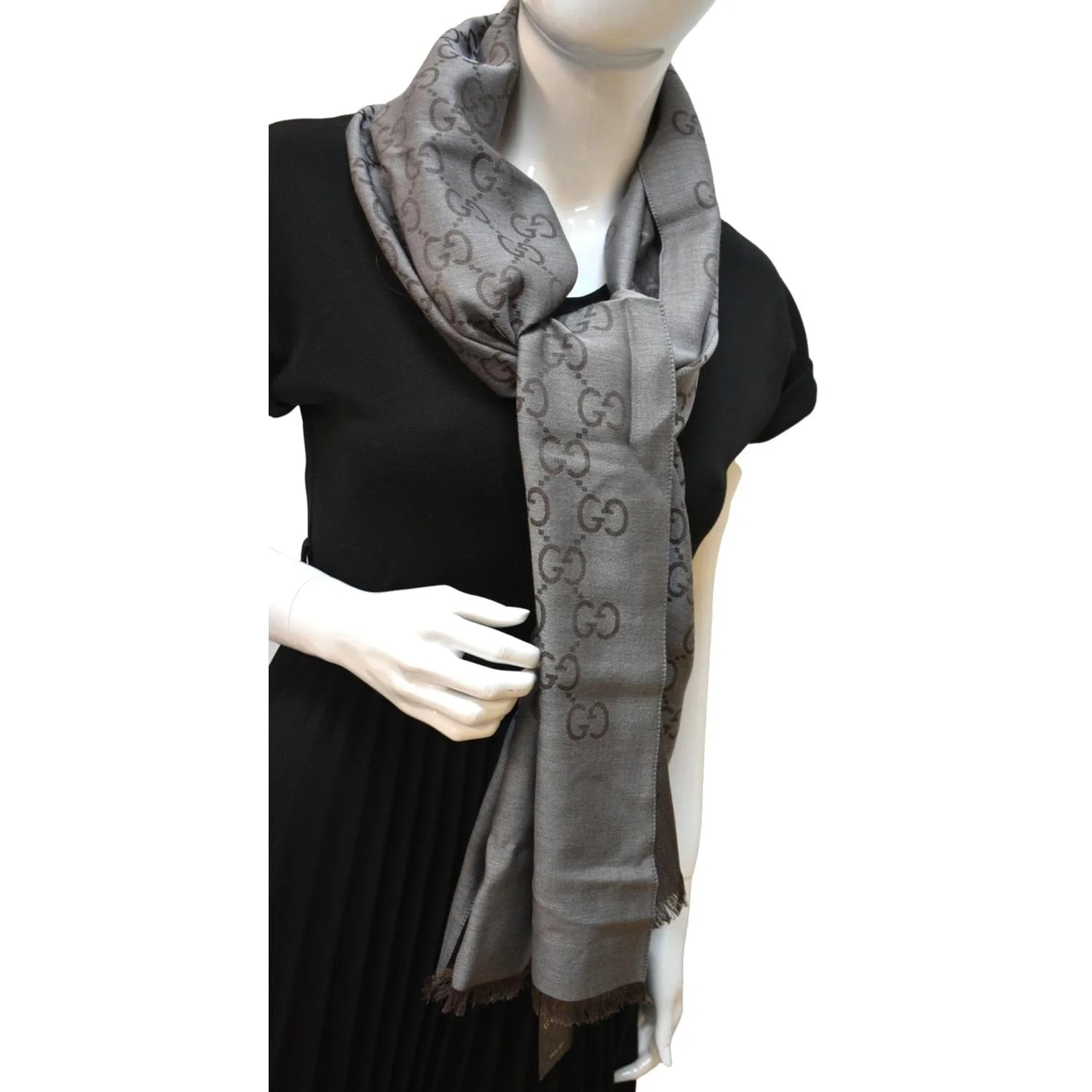 Gucci Light Scarf 2