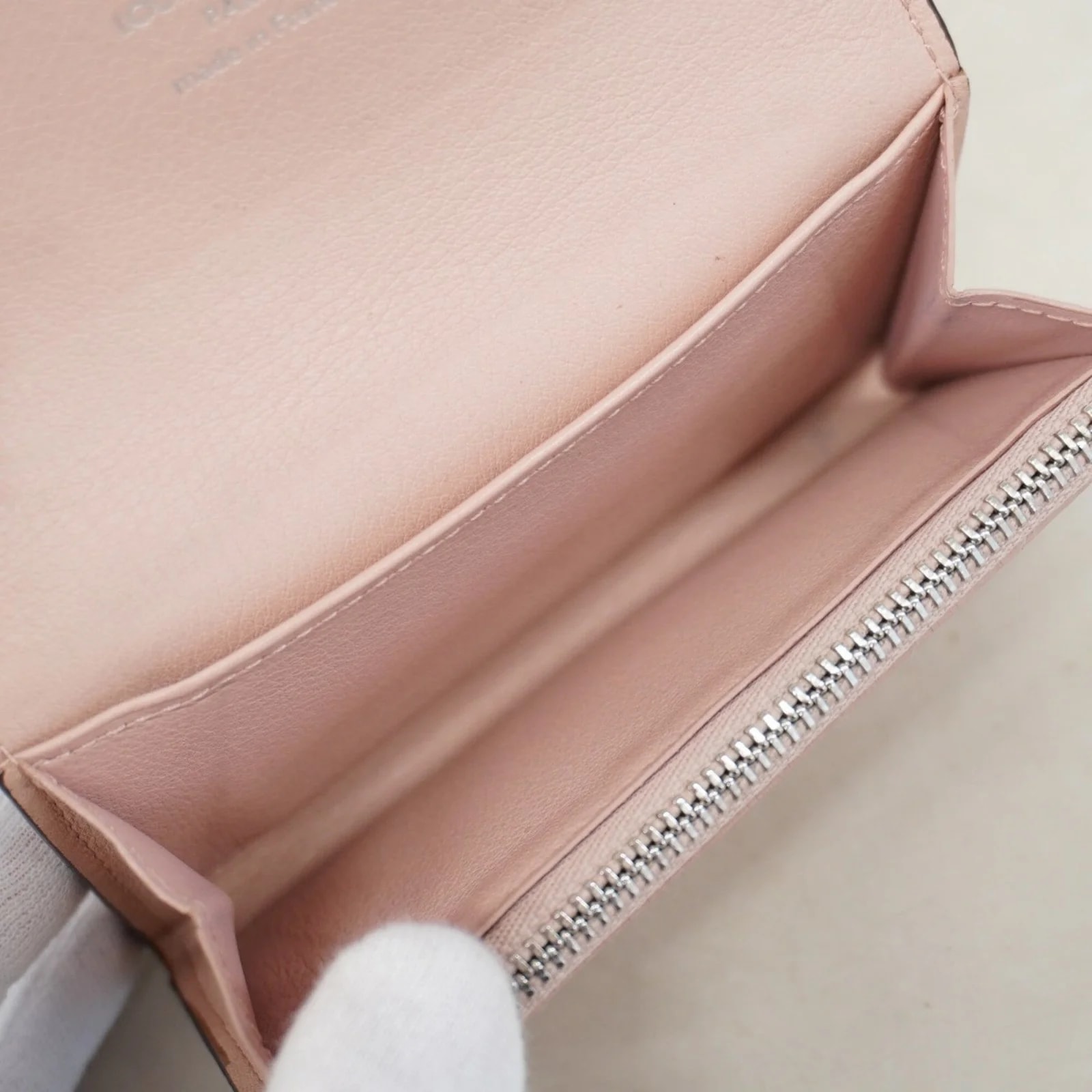 Louis Vuitton Magnolia Coin /Coin Case 4
