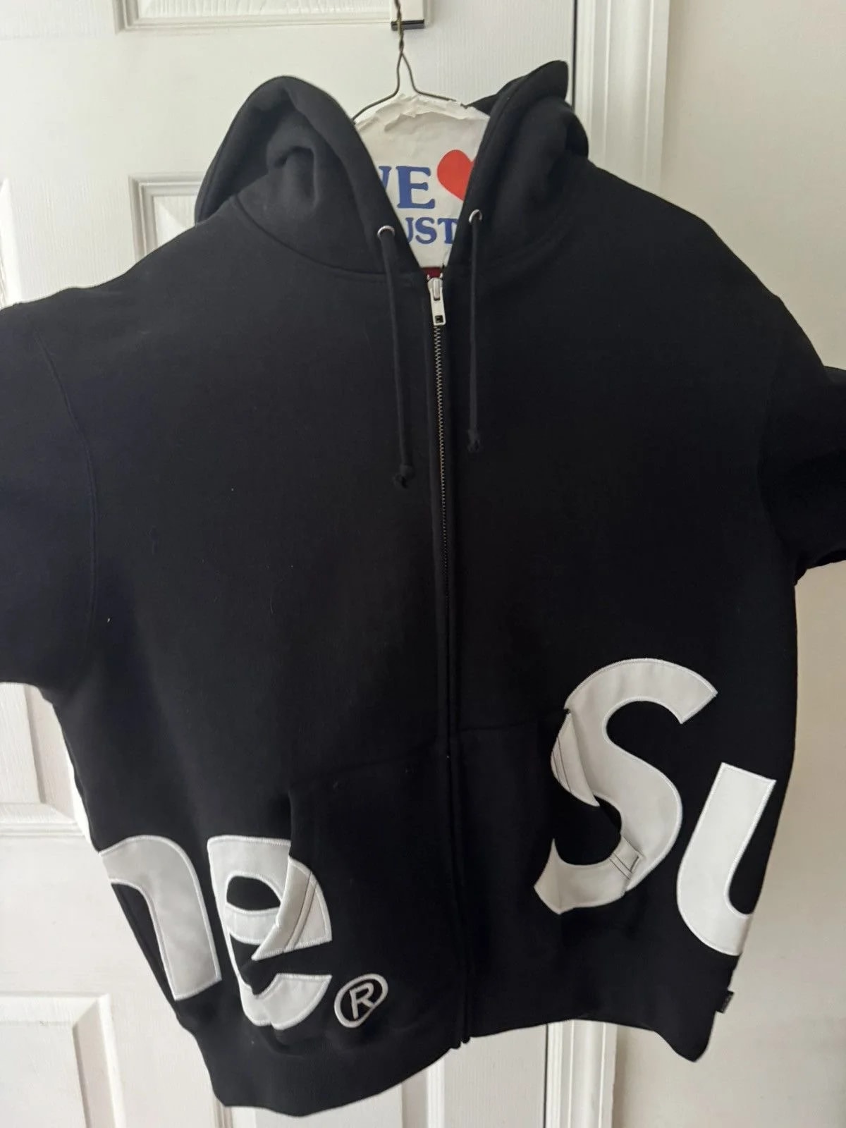 Supreme — Supreme Big Logo Zip Up Hooded — streetwear — resale