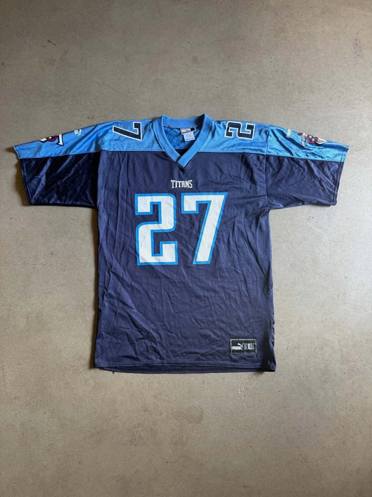 Puma — VTG Tennessee Titans Eddie George Football Puma — streetwear — resale
