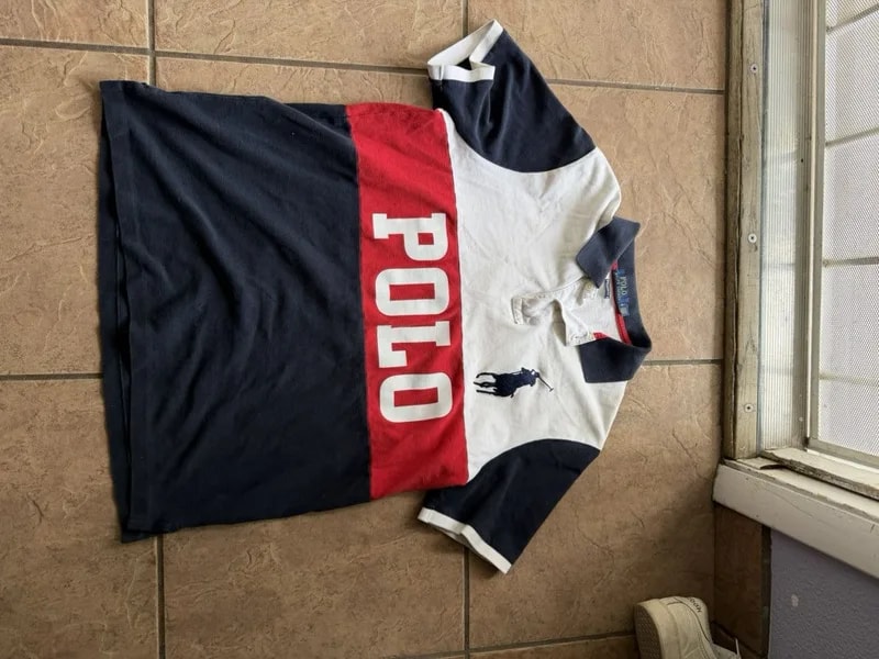 Polo Ralph Lauren — Polo Ralph Lauren Big Pony ,Big Spellout — streetwear — resale