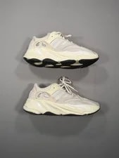 Yeezy 700 Analog Colorway Size 10 US Good Condition 3