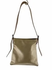 Bottega Veneta — Bottega Veneta Compact Style — Handbag — resale