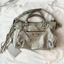 Balenciaga — Balenciaga the City Classic Strap — Handbag — resale
