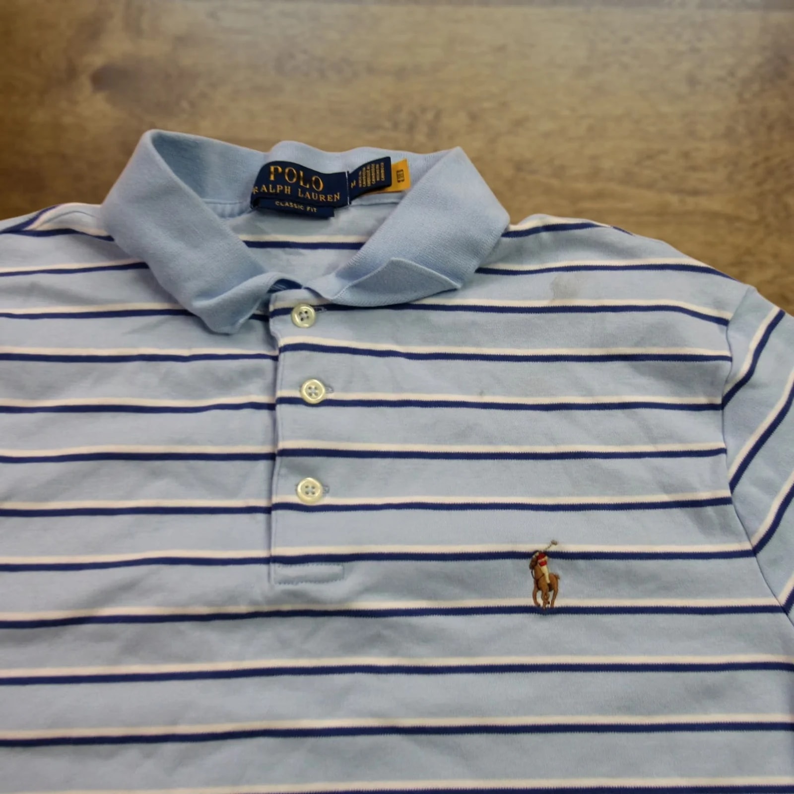 Polo Ralph Lauren — Polo Ralph Lauren Shirt Medium Short Sleeve Classic Fit Lightweight Polo Shirt Short Sleeve Lightweight Classic Fit — streetwear — resale