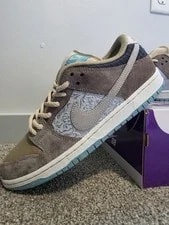 Nike SB — Size 10.5 - Nike SB Dunk Low Big Money Savings (FZ3129-200) — Sneaker — resale