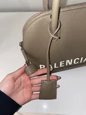Balenciaga Ville . Size Small 2