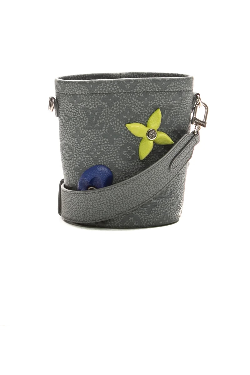 Louis Vuitton — Crossbody — Handbag — resale