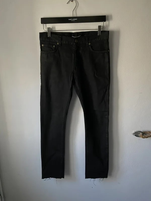 Saint Laurent — Saint Laurent Paris Jeans — Clothing — resale
