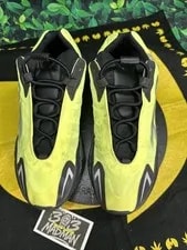 Adidas Yeezy Boost 700 Mnvn 3