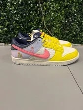Nike SB — Nike SB Dunk Low "Be True" Size 13 Preowned — Sneaker — resale