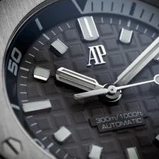 Audemars Piguet Royal Oak Offshore Diver Grey Dial 42mm 15720ST.OO.A009CA.01 4