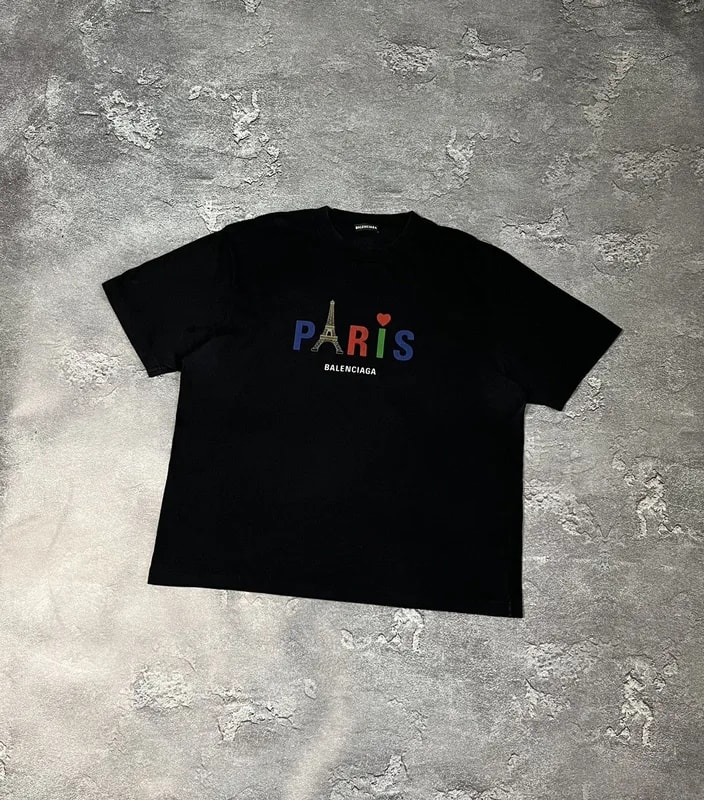 Balenciaga — Balenciaga Paris Shirt — streetwear — resale