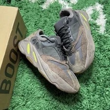 Yeezy — Yeezy 700 | Size 10.5 | OG All | Worn — Sneaker — resale