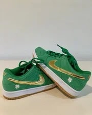 Nike SB — Nike SB Dunk Low Pro St. Patrick's Day 7.5 ’s 8-9 — Sneaker — resale