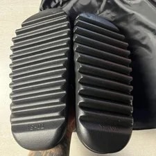 Yeezy Slide YS-01 Size 9 With Bag 4
