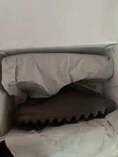 Yeezy — New Yeezy Slide — Sneaker — resale