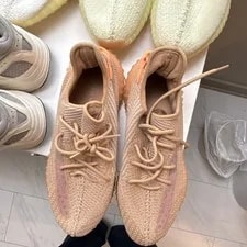 🔥Lot 4 Adidas Yeezy350 V2 + 700 V2 4