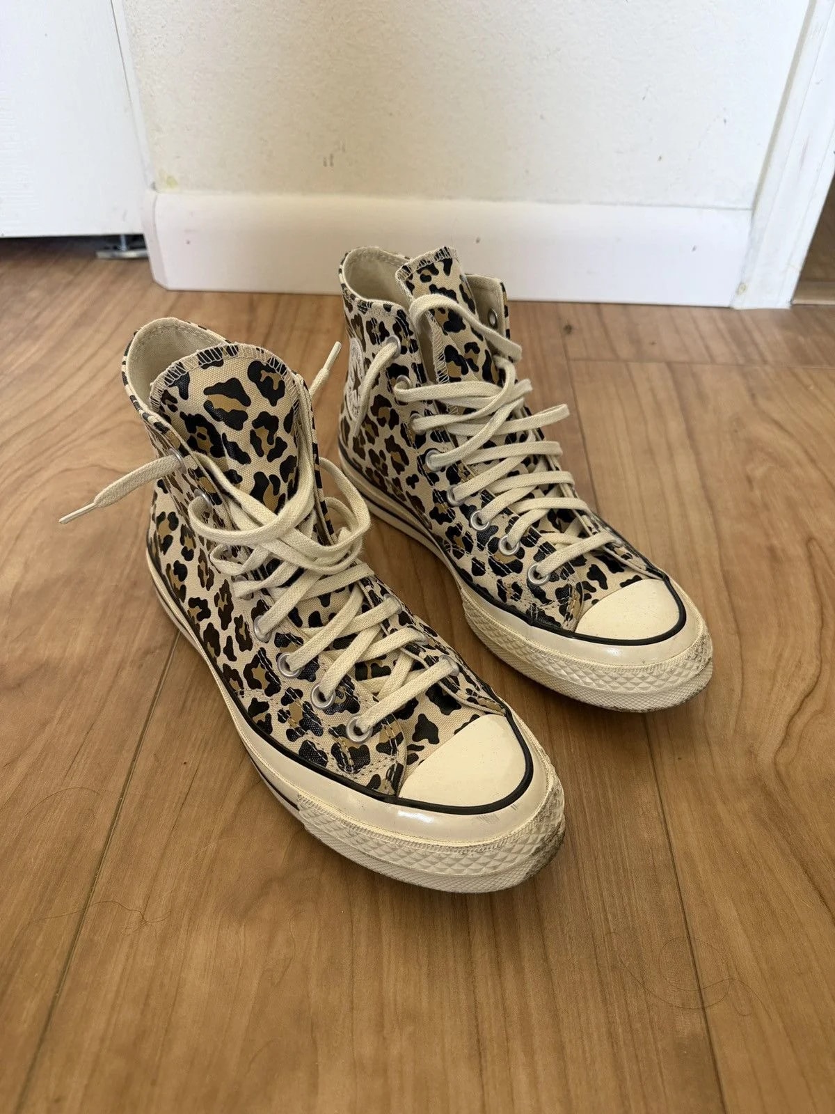 Converse — Leopard Print Converse Chuck 70s — Sneaker — resale