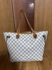 Louis Vuitton — Louis Vuitton Neverfull Spacious Hw — Handbag — resale