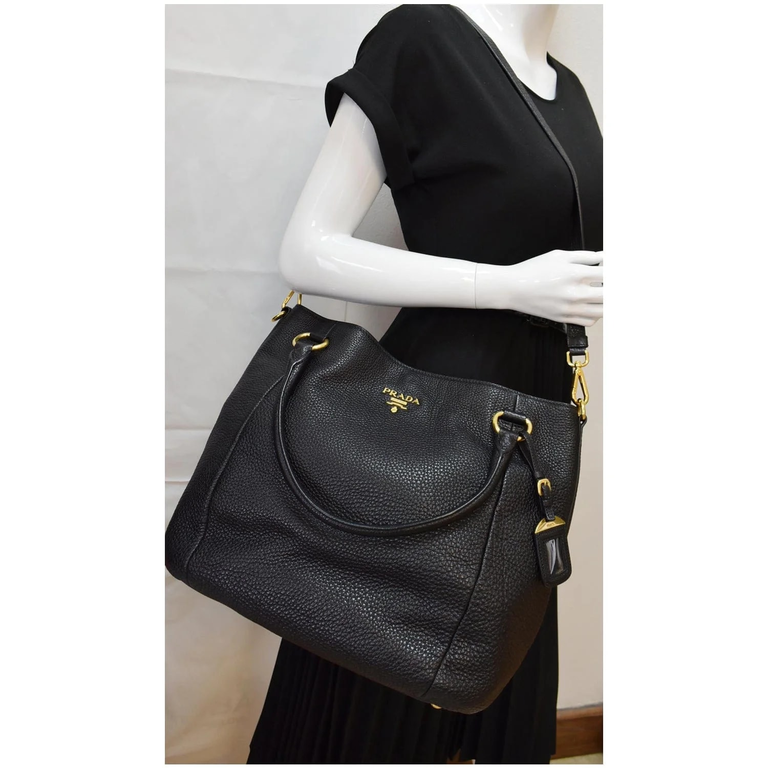 Prada Sughero Vitello Daino 2
